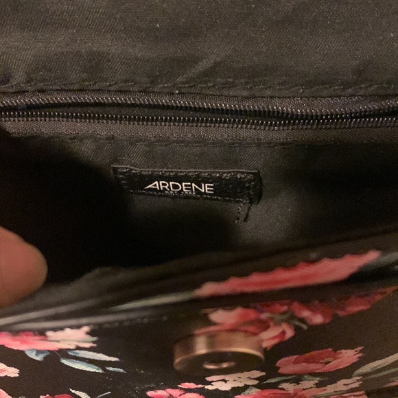 Got this purse during my stay in Canada. It’s missing the pompon attached. Good. - Picture 3 of 3